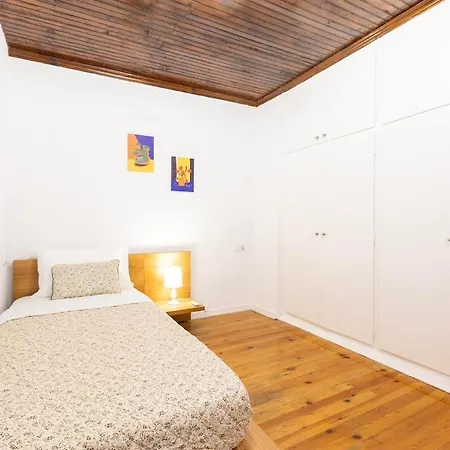 Focolare Corfiot Residence, Sinarádes